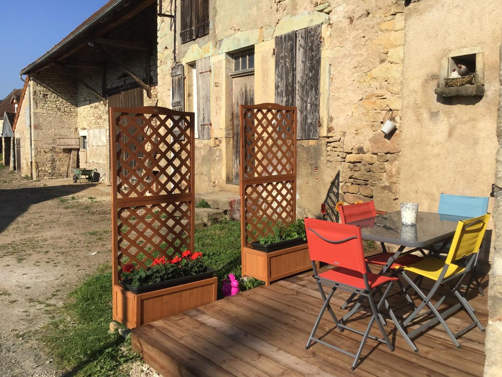 Le Petit Pressoir - Charmant Studio Collonges-en Charollais Esterno foto